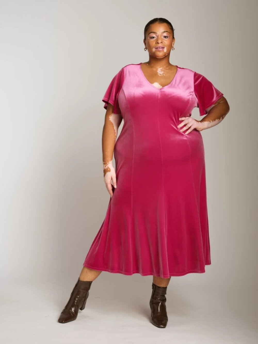 Universal Standard Solstice Stretch Velvet Dress in Cerise - NWT sz M (18-20)